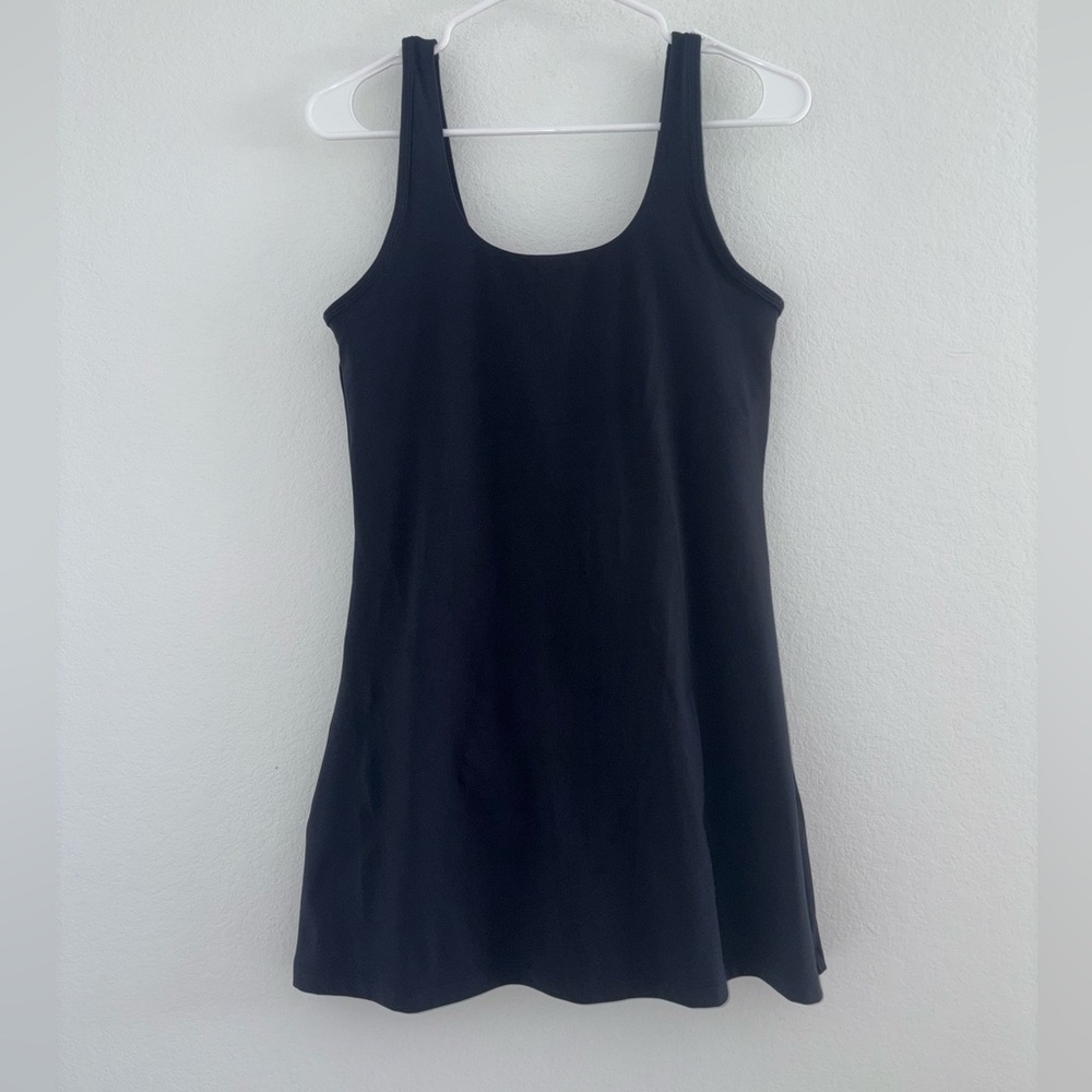 Under Armour Women’s Motion Dress Medium Black - Picture 6 of 16